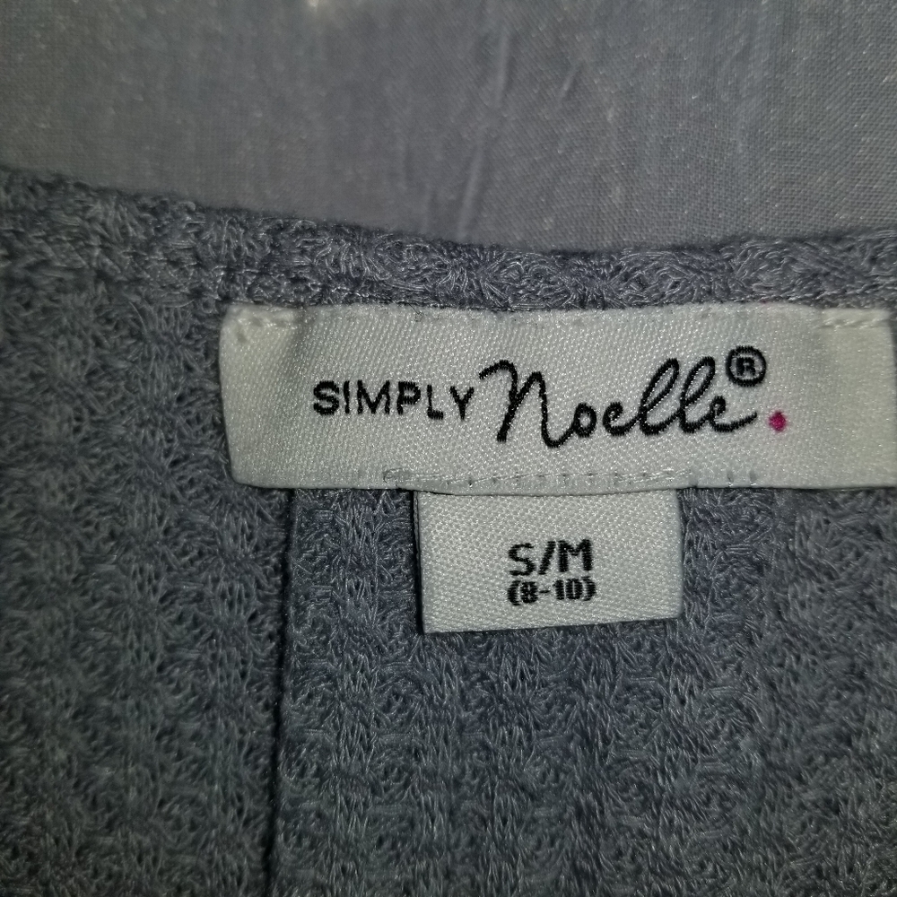 Simply Noelle studded tunic - Picture 3 of 8